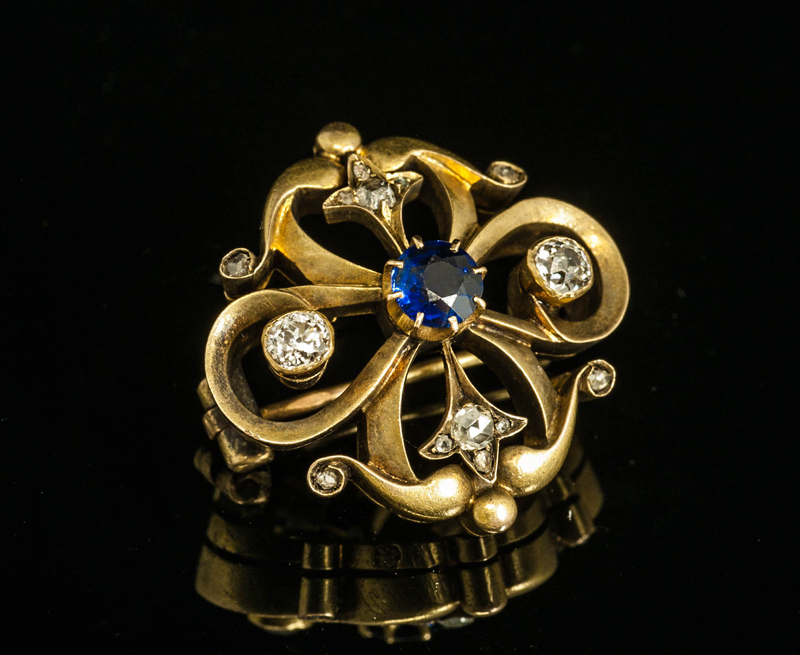アンティークジュエリー　ブローチ　Fabergé(?)ファベルジェ　ゴールド