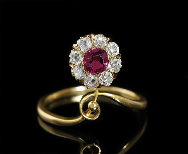 非加熱ルビー オーストリア アールヌーヴォー 花 リング 指輪