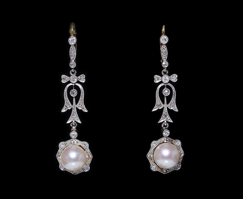 ベルエポック リボン 8mm珠 初期養殖 ダイヤモンド プラチナ ピアス