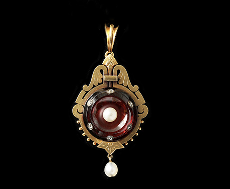 考古学スタイル ガーネット ダイヤモンド 天然真珠 18k ペンダント