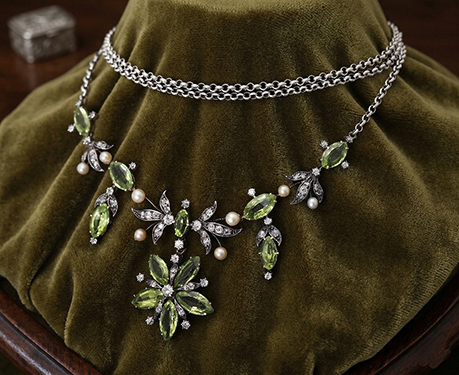 ロシア ティアラ ネックレス ペリドット ダイヤモンド 天然真珠 シルバー ネックレス