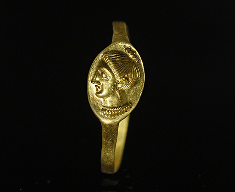 紀元前3世紀　古代ギリシャ　ゴールドリング　古代の貴婦人