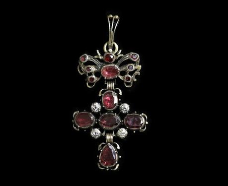 La Croix du Ruban  リボンの十字架 18世紀 ロッククリスタル ガーネット クロス ゴールド&シルバー ペンダント