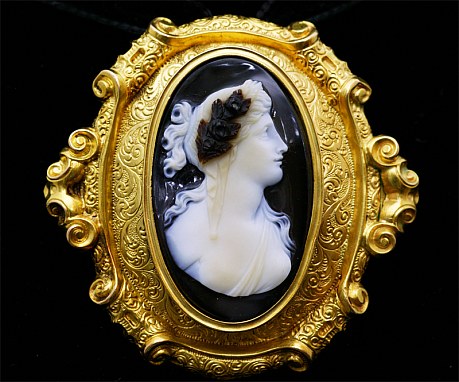 花の女神フロラ カメオ 1840年頃